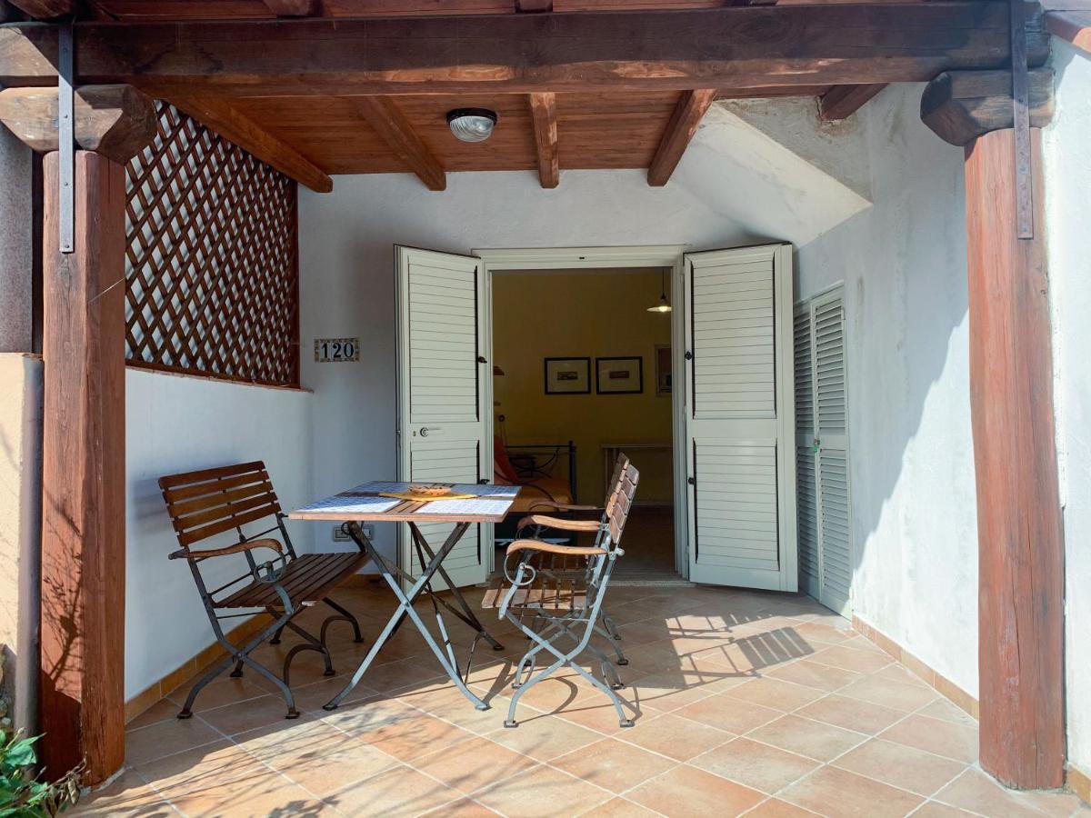 Residence Juniperus Costa Smeralda Exteriör bild