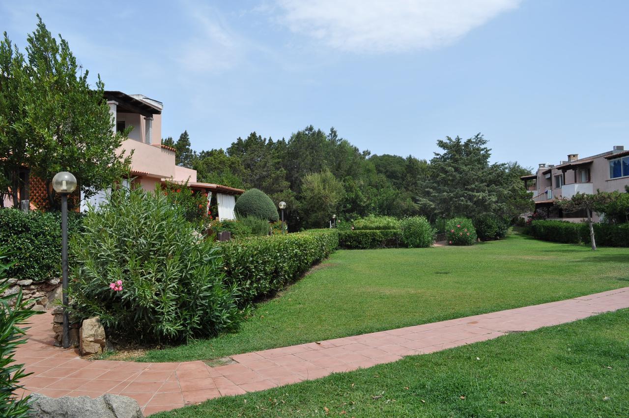 Residence Juniperus Costa Smeralda Exteriör bild